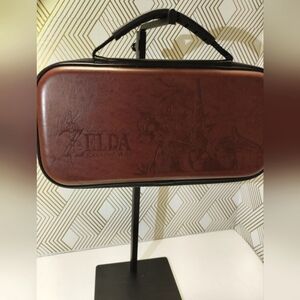 Zelda Brown Carrying Case